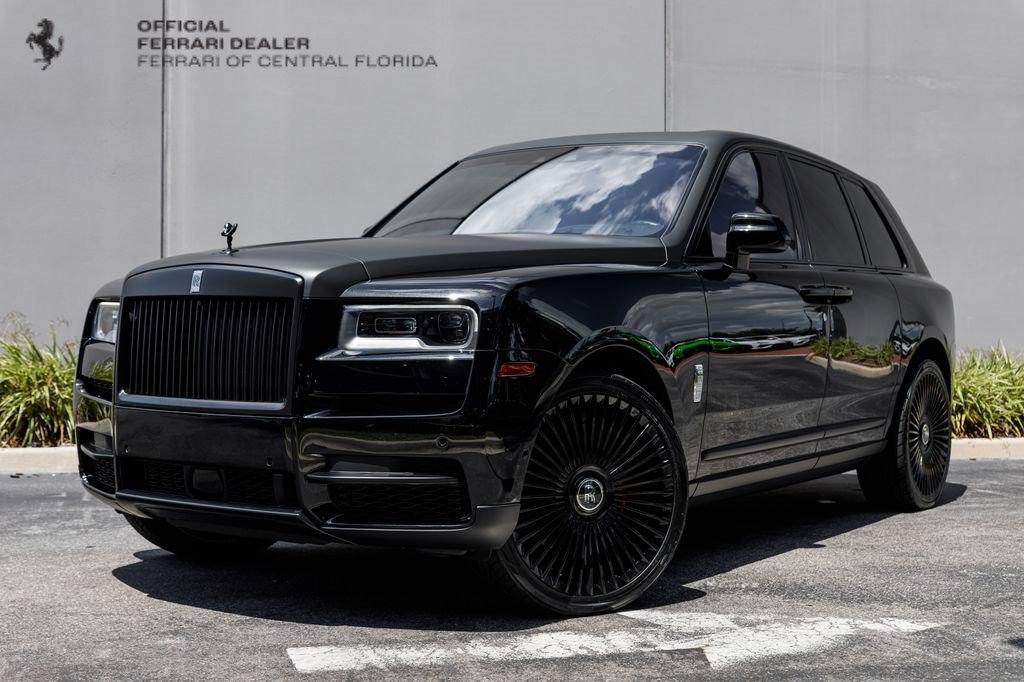 Used 2020 Rolls-Royce Cullinan AWD/4WD image 1