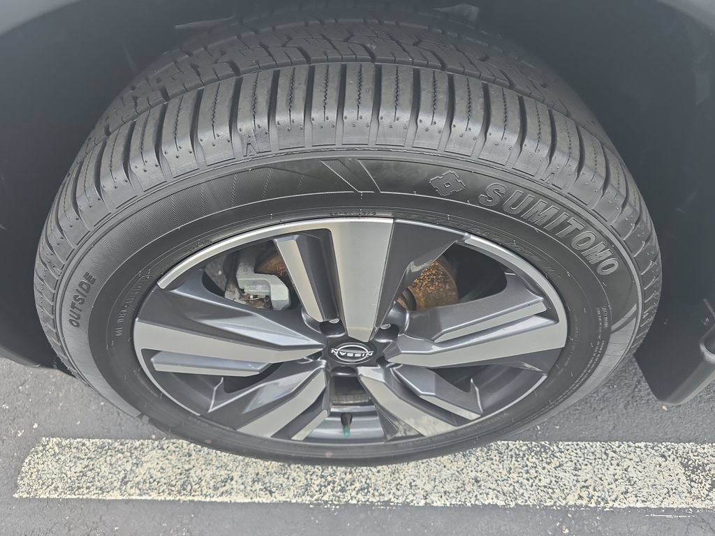 Used 2023 Nissan Rogue SL w/ SL Premium Package FWD image 27