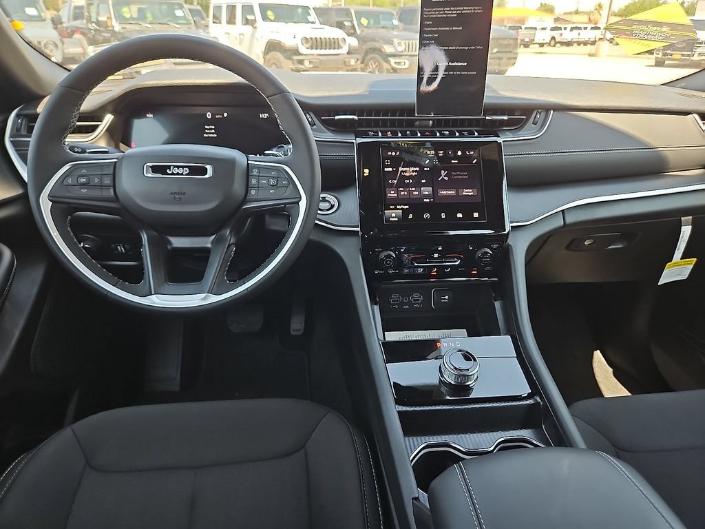 New 2026 Jeep Grand Cherokee L 4WD image 12