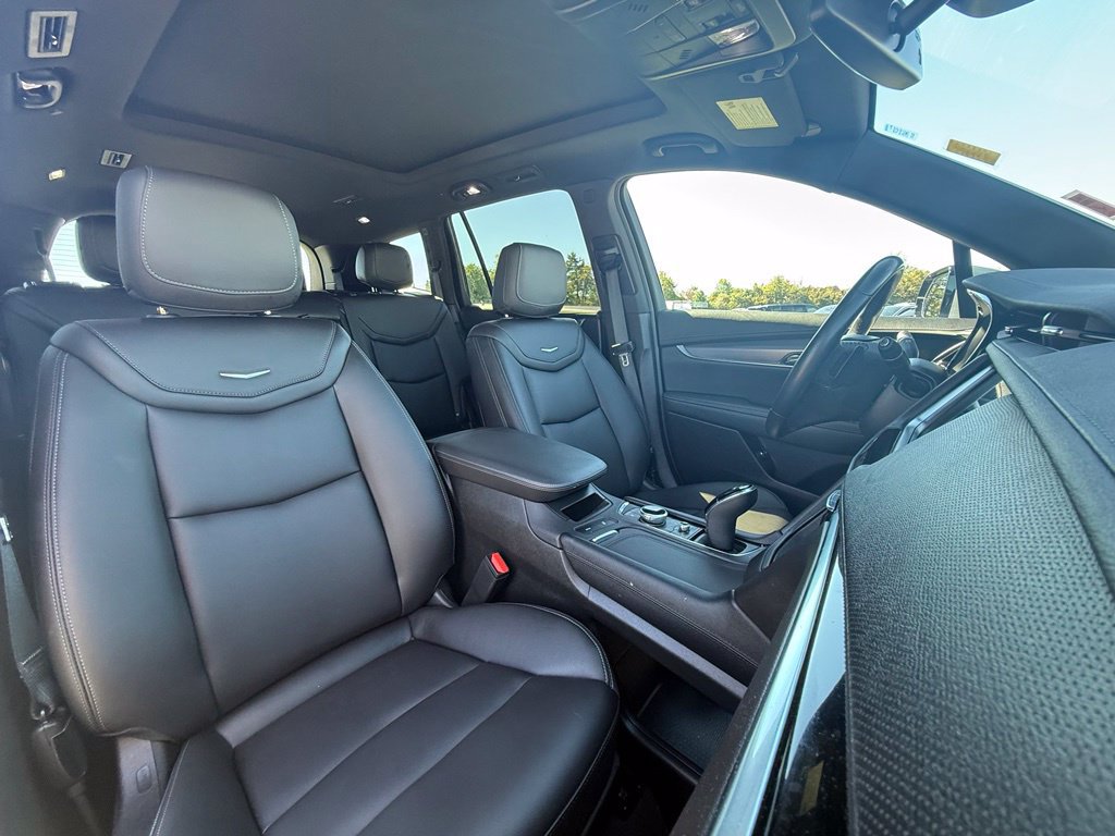 Certified 2023 Cadillac XT6 Luxury AWD/4WD image 31