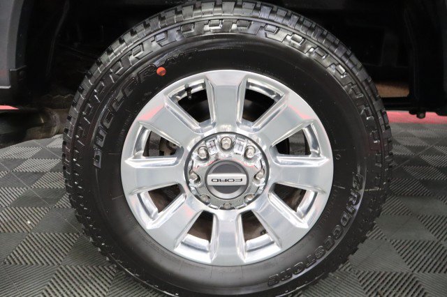 Used 2022 Ford F250 Platinum w/ FX4 Off-Road Package AWD/4WD image 87