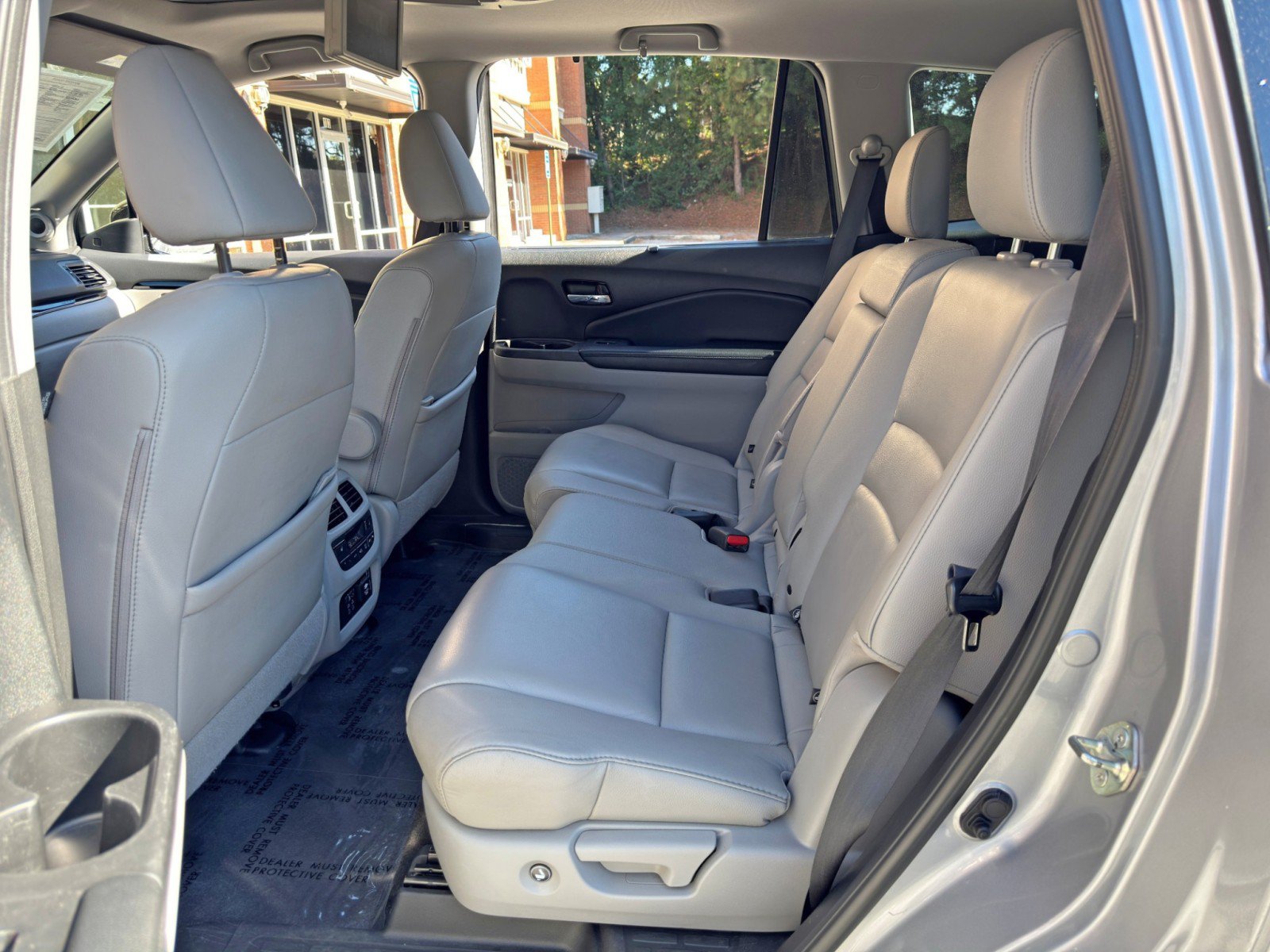 Used 2020 Honda Pilot Touring image 42