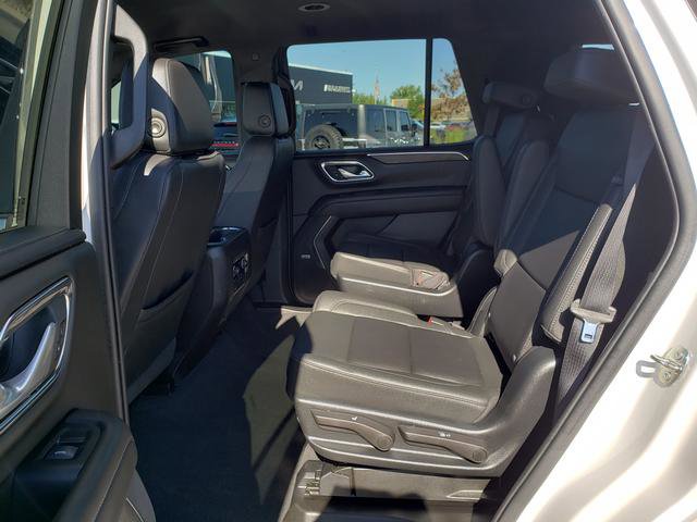 Used 2022 Chevrolet Tahoe LT w/ Luxury Package image 12