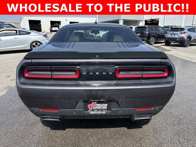 Used 2015 Dodge Challenger R/T Plus image 4