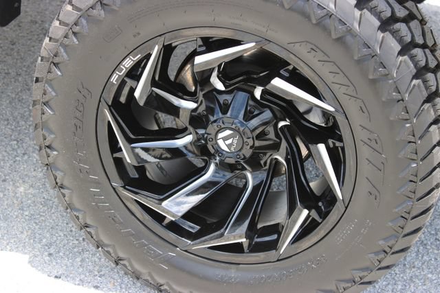 Used 2025 Ford F150 XLT w/ Equipment Group 301A Standard AWD/4WD image 27
