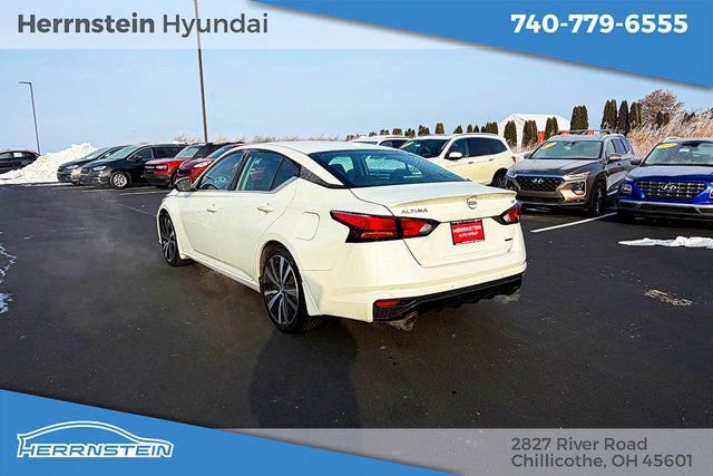 Used 2023 Nissan Altima 2.0 SR image 5