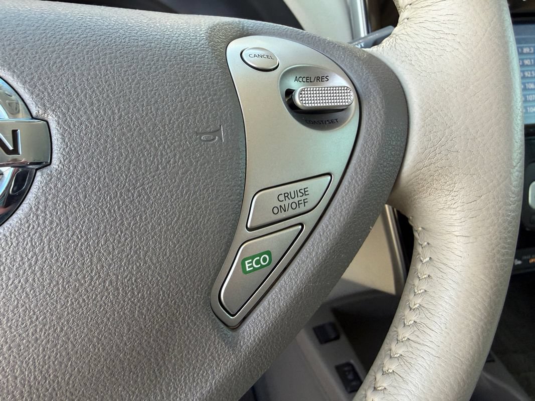 Used 2015 Nissan Leaf SV w/ LED & Quick Charge Package FWD image 30