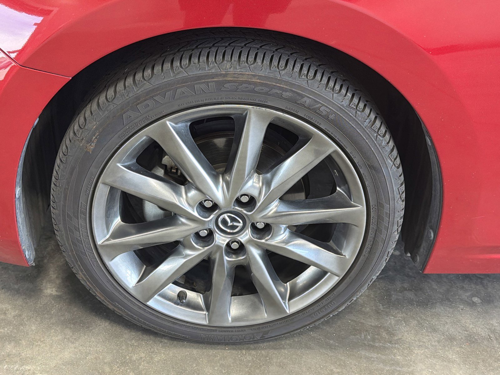 Used 2018 MAZDA MAZDA3 Grand Touring FWD image 9