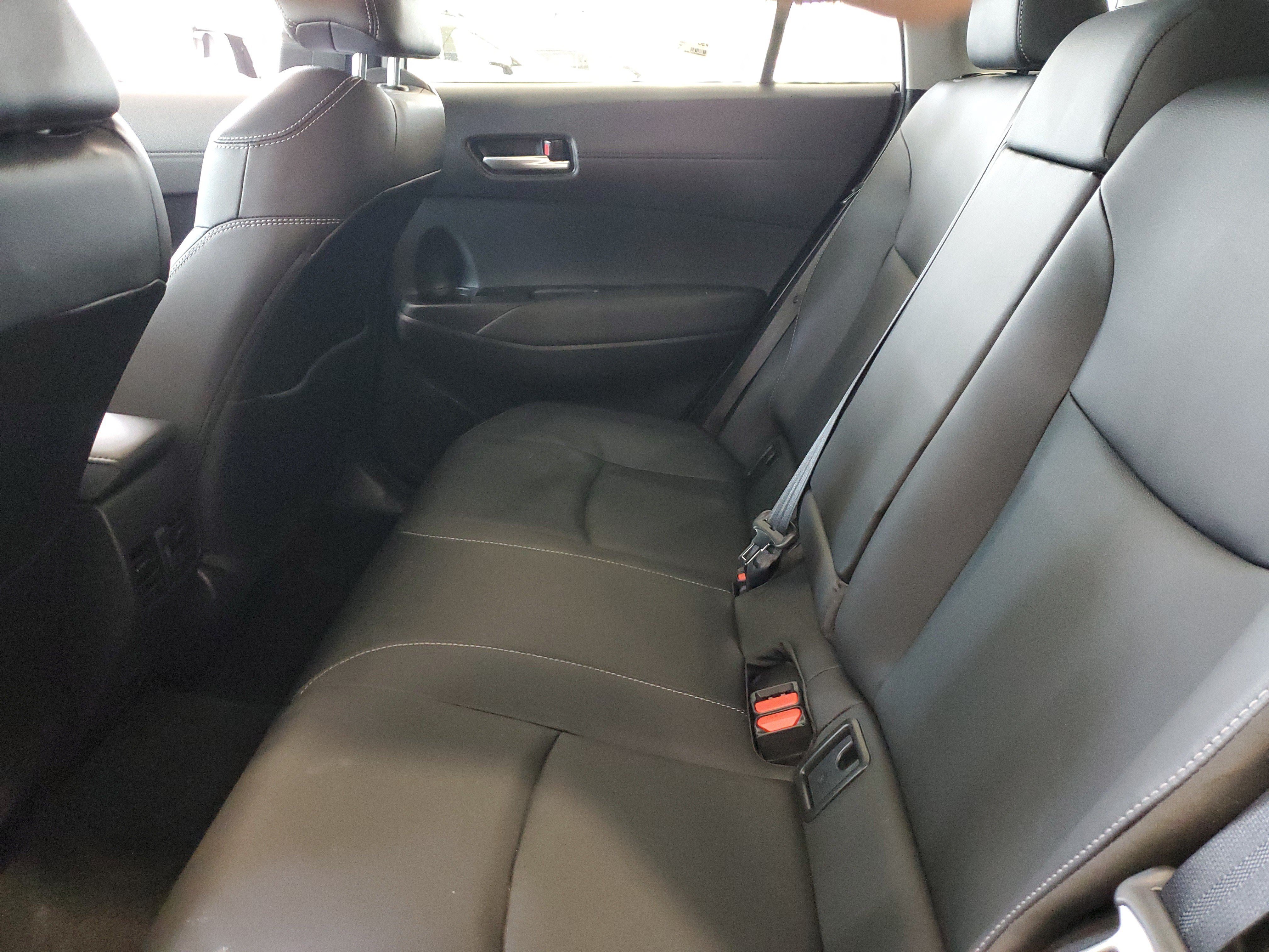Used 2024 Toyota Corolla Cross XLE w/ Convenience Package AWD/4WD image 12