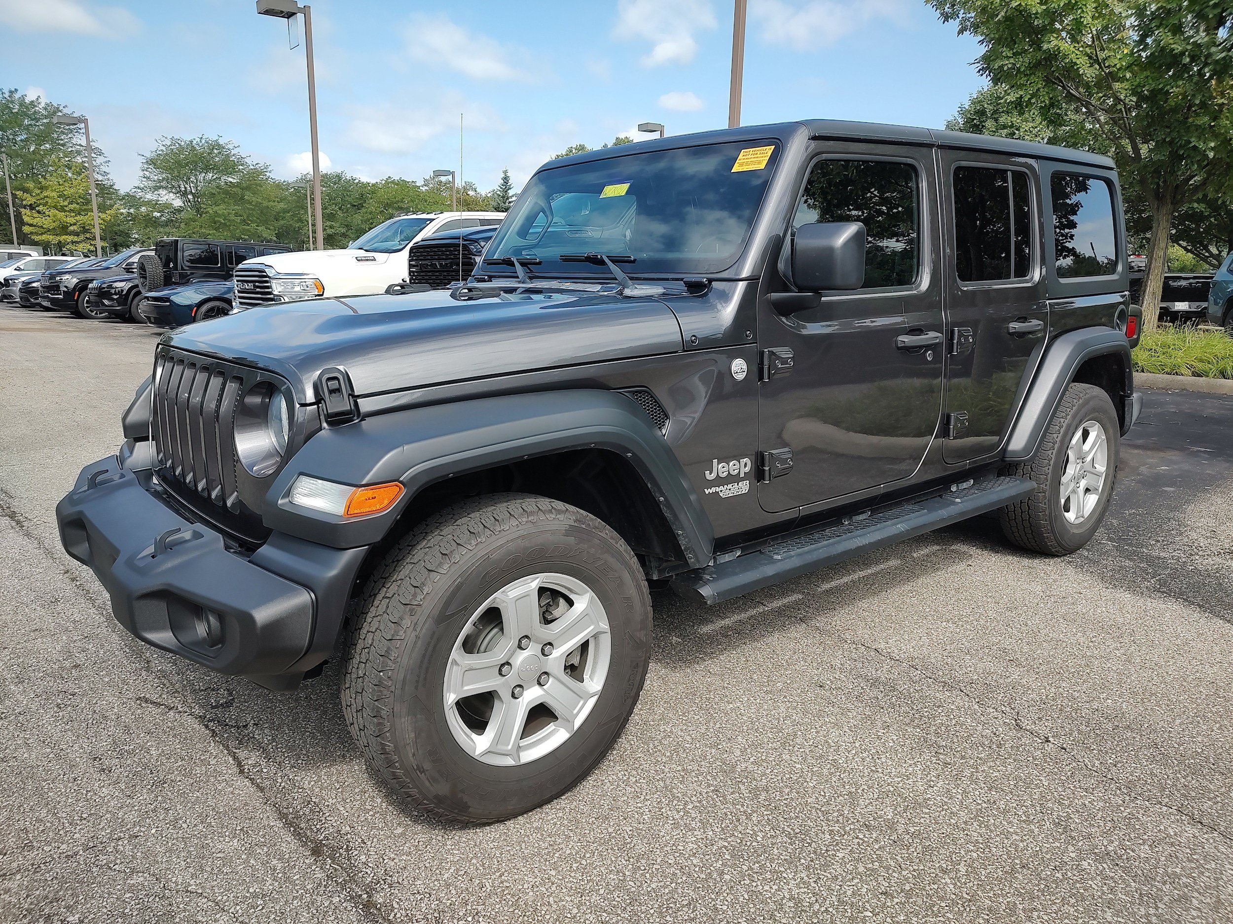 Used 2019 Jeep Wrangler Unlimited Sport S AWD/4WD image 1