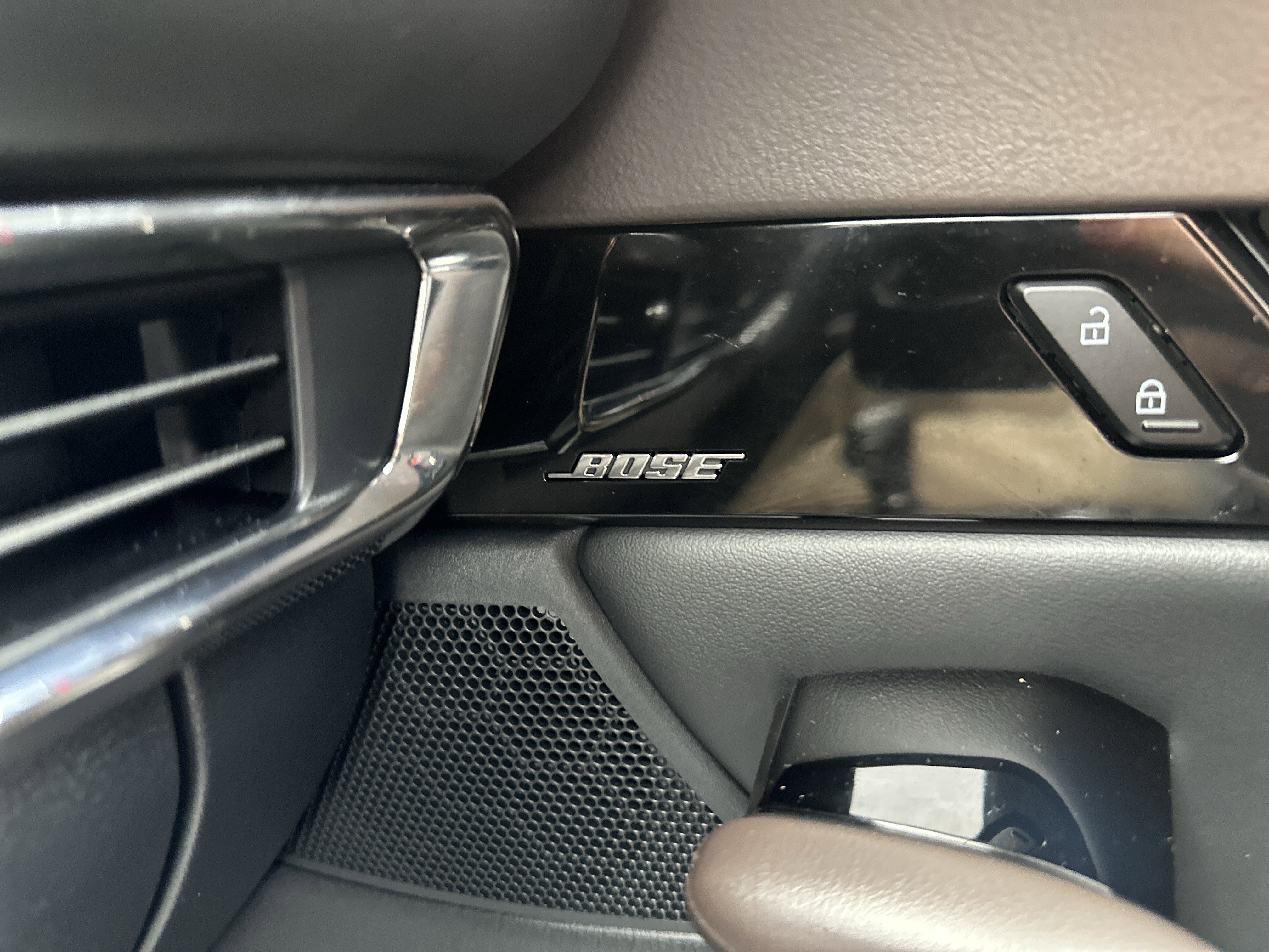 Used 2021 MAZDA CX-30 AWD 2.5 S w/ Premium Package image 31