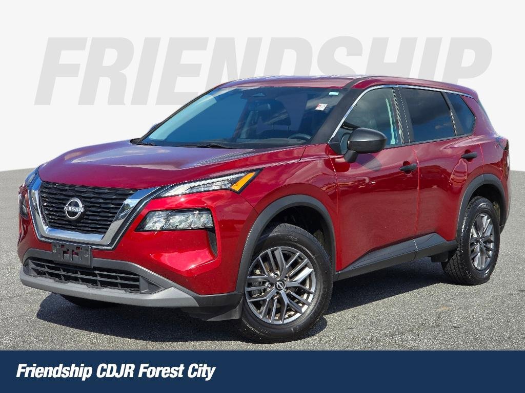 Used 2023 Nissan Rogue S image 1