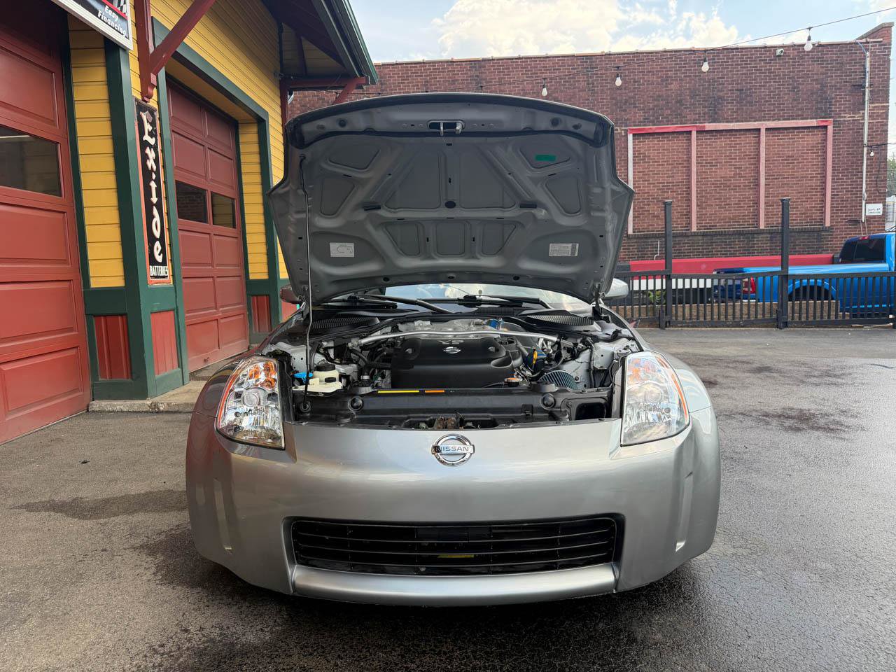 Used 2004 Nissan 350Z Enthusiast RWD image 28