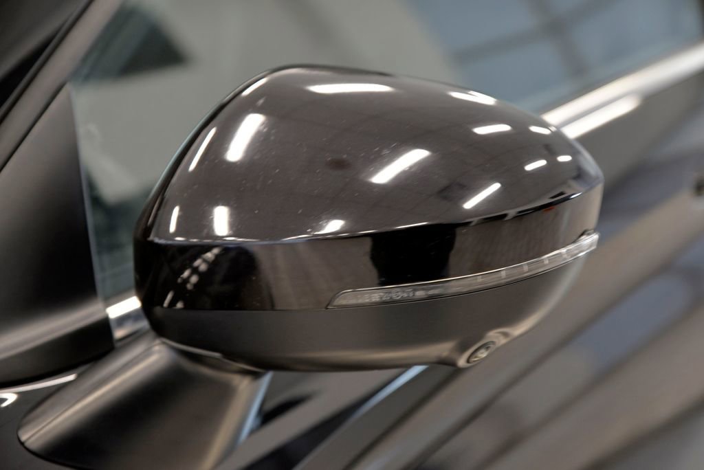 Used 2024 Mitsubishi Outlander SE image 12