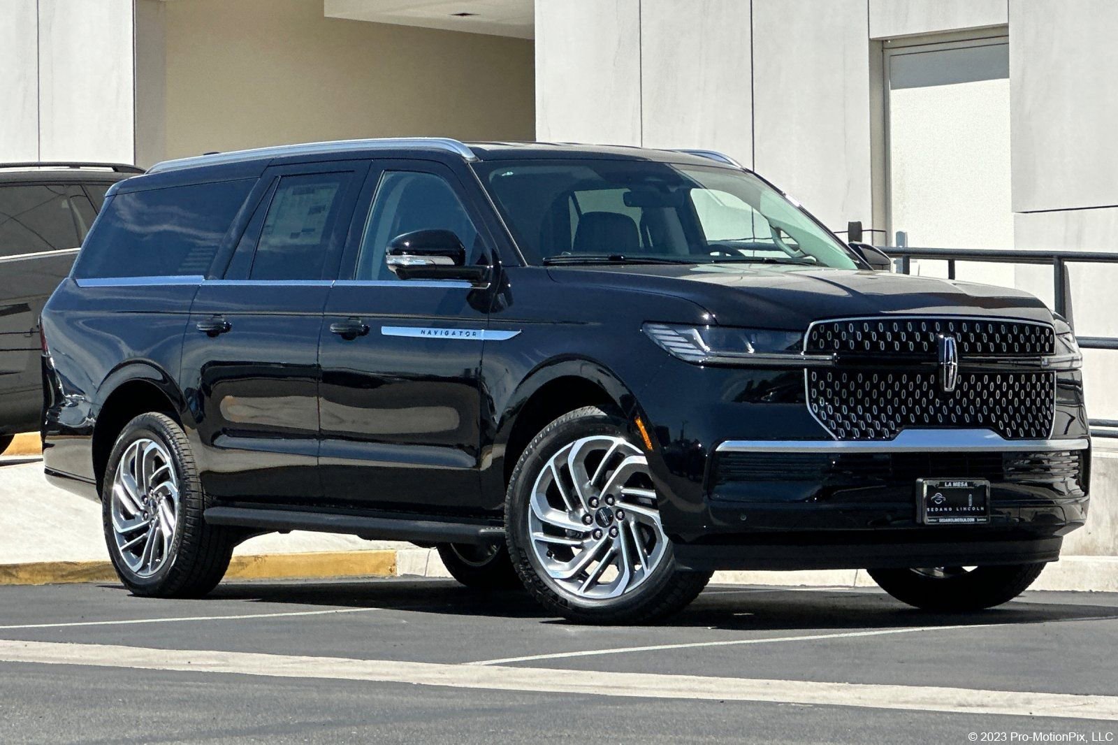 New 2026 Lincoln Navigator L Premier