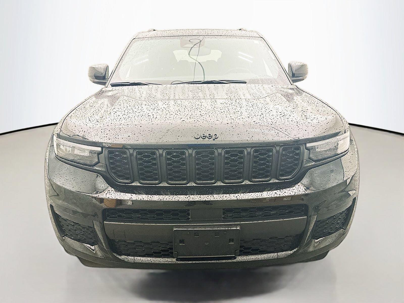 Used 2023 Jeep Grand Cherokee L Laredo AWD/4WD image 2
