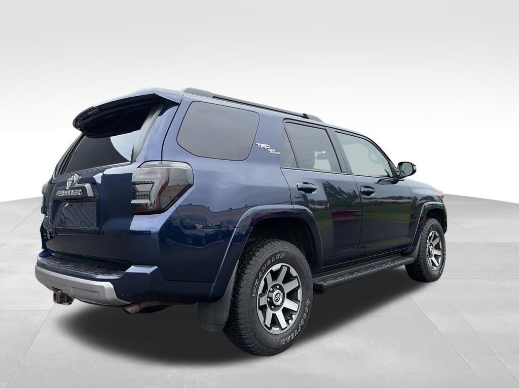 Used 2019 Toyota 4Runner TRD Off-Road Premium AWD/4WD image 16