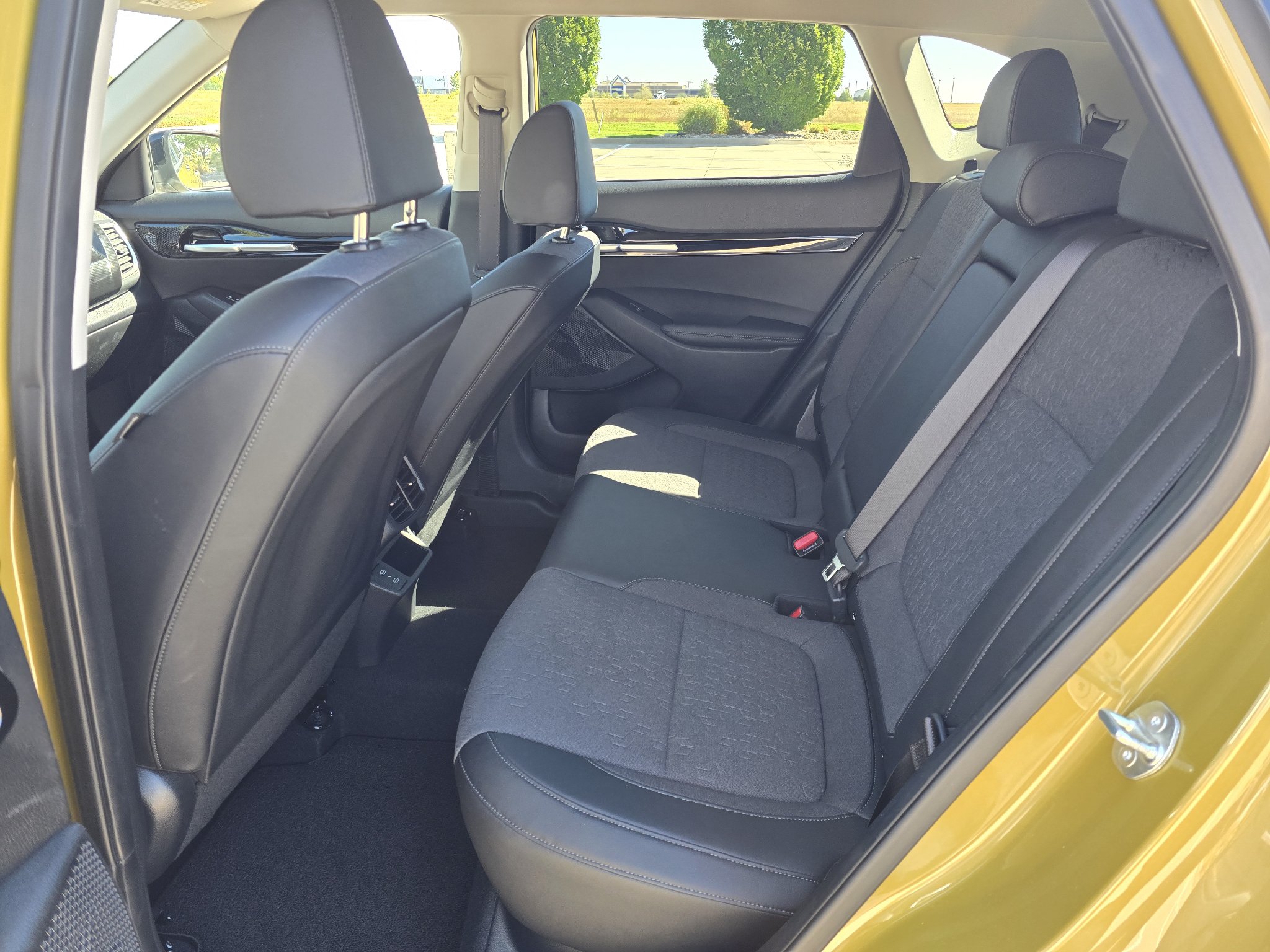 Used 2024 Kia Seltos S AWD/4WD image 15
