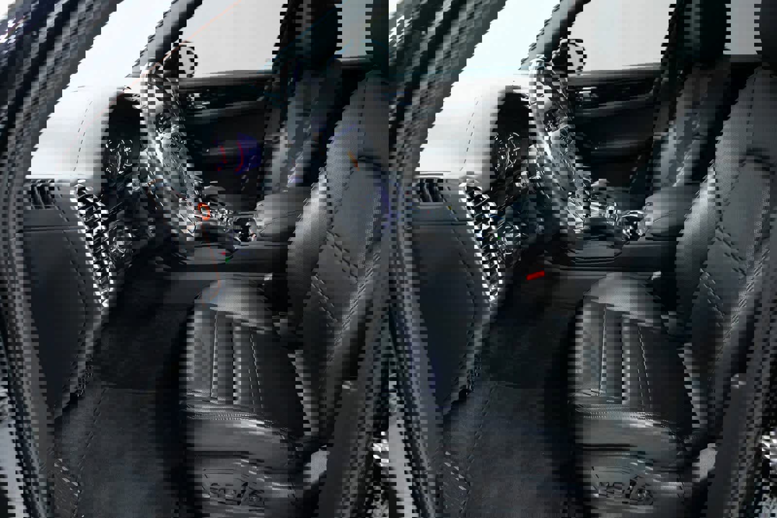 Certified 2023 Porsche Cayenne Platinum Edition w/ Assistance Package image 16