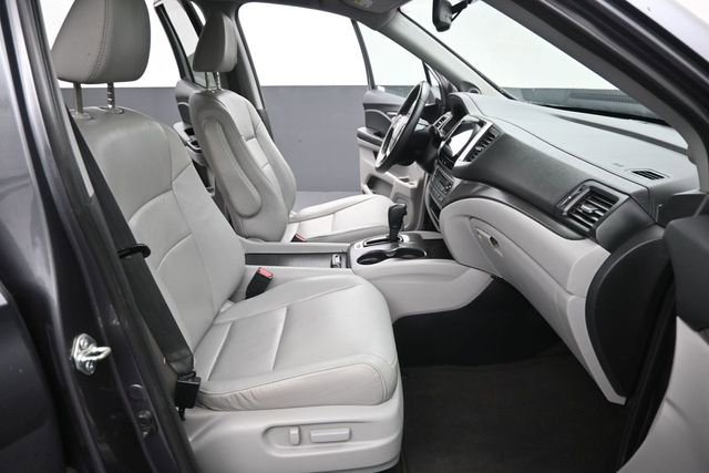 Used 2017 Honda Pilot EX-L image 16