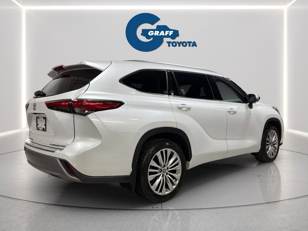 Used 2023 Toyota Highlander Platinum AWD/4WD image 8
