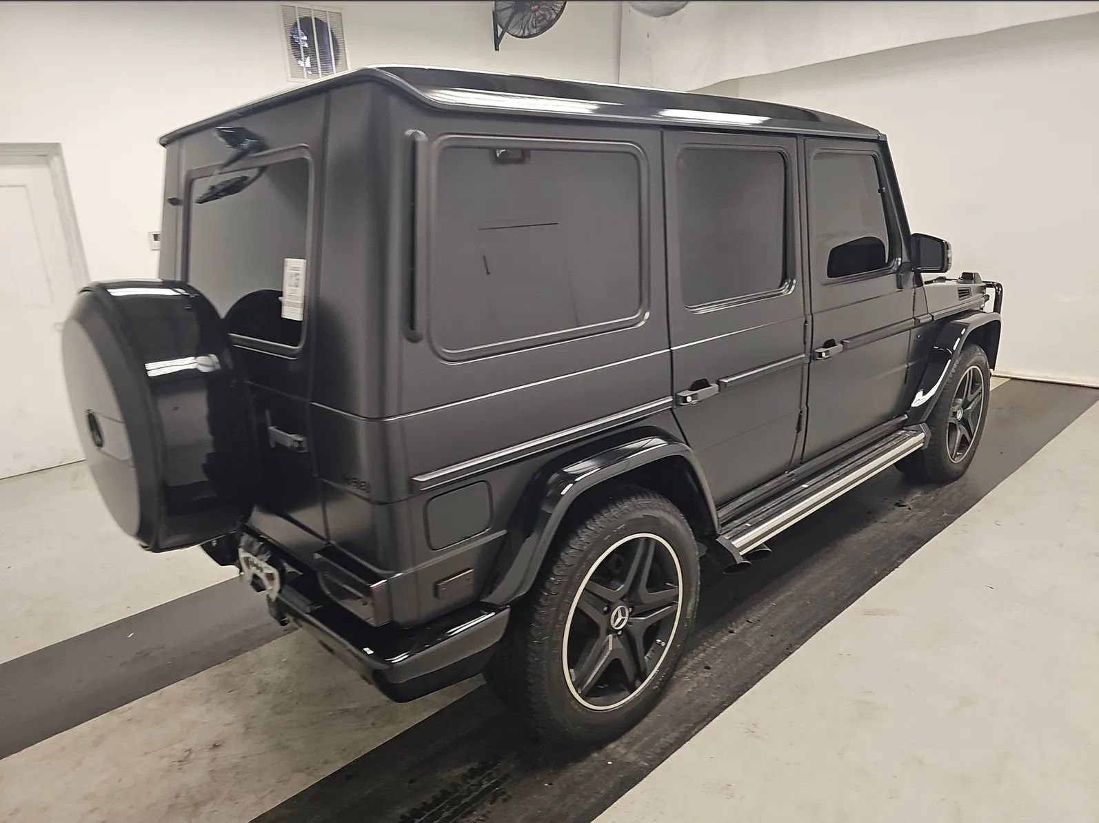 Used 2016 Mercedes-Benz G 63 AMG 4MATIC image 4
