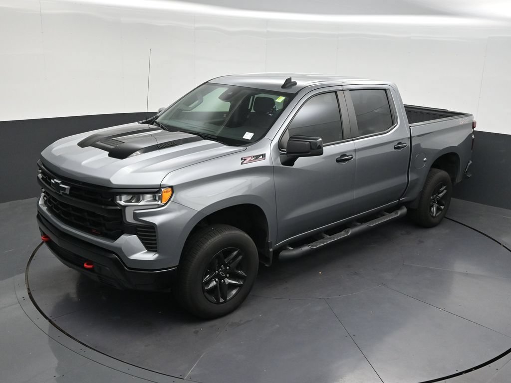 Used 2024 Chevrolet Silverado 1500 LT Trail Boss w/ Convenience Package II AWD/4WD image 16