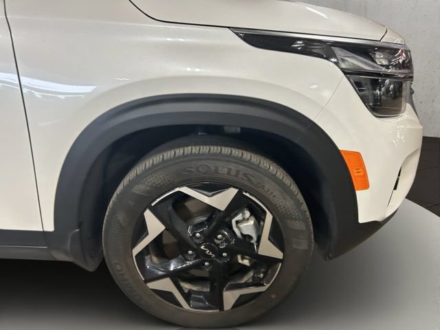 Used 2025 Kia Seltos EX AWD/4WD image 28