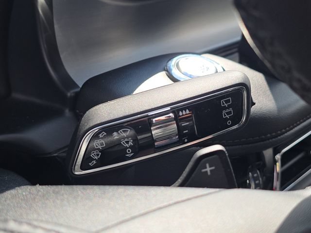 Used 2024 Lincoln Aviator AWD w/ Premium Package image 15