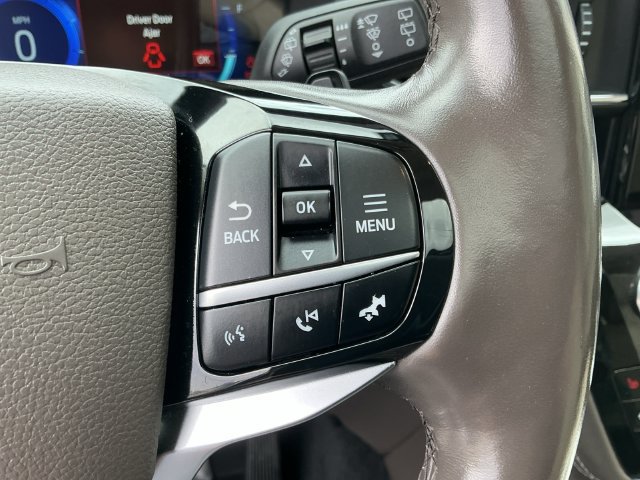 Used 2021 Ford Explorer Platinum w/ Equipment Group 601A AWD/4WD image 19