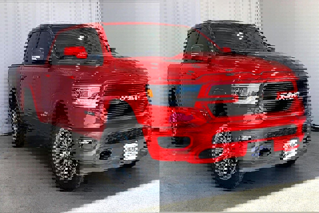 Used 2019 RAM 1500 Laramie w/ Sport Appearance Package