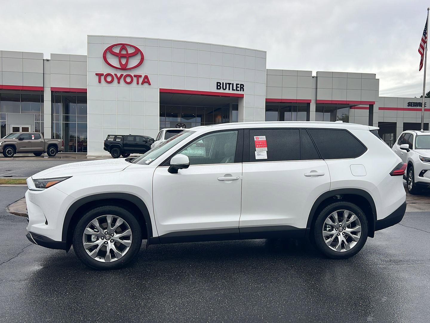 New 2026 Toyota Grand Highlander Limited image 3