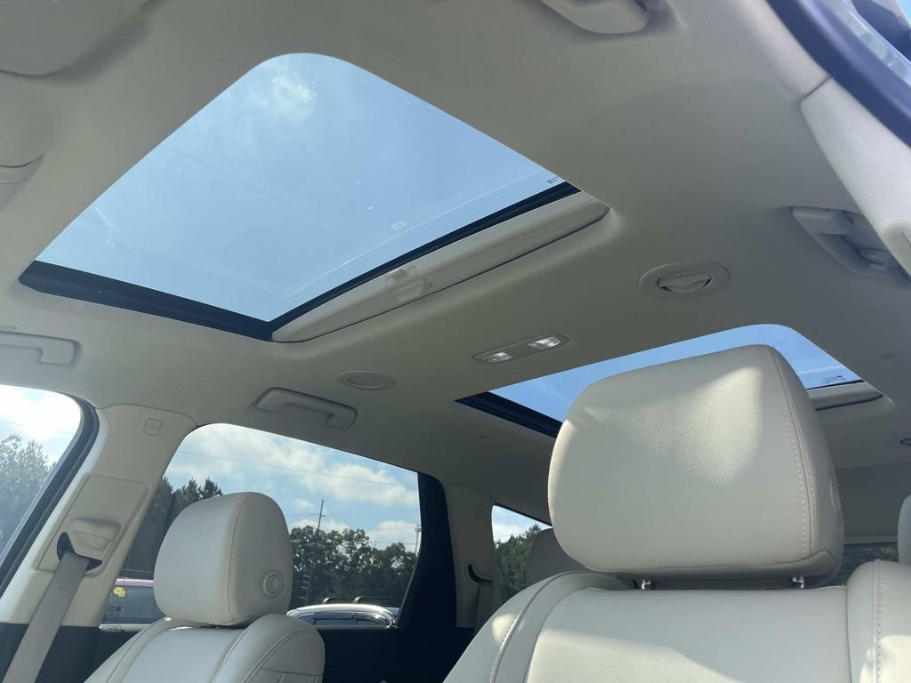 Used 2023 Buick Enclave Essence w/ Experience Buick Package image 22