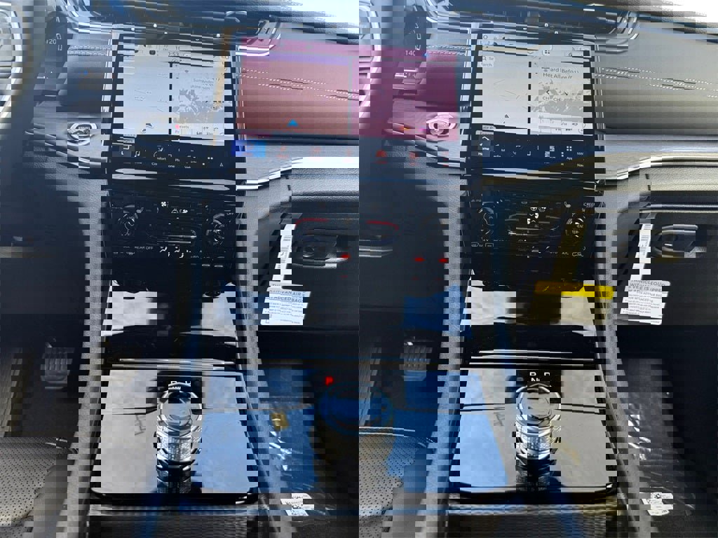 New 2025 Jeep Grand Cherokee Limited w/ Luxury Tech Group II image 11