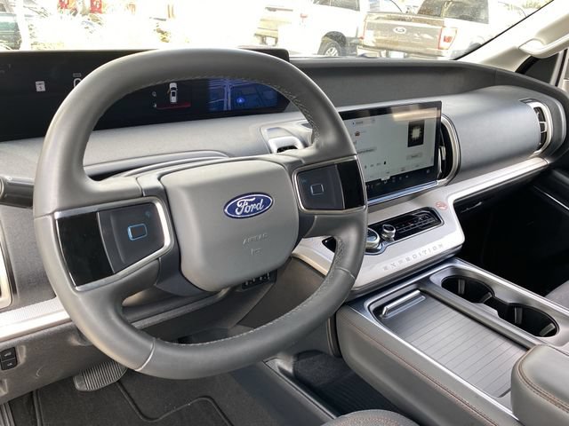 Certified 2025 Ford Expedition Max Active AWD/4WD image 26