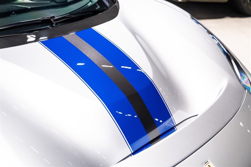 Used 2020 Ferrari 488 Pista Coupe RWD image 9