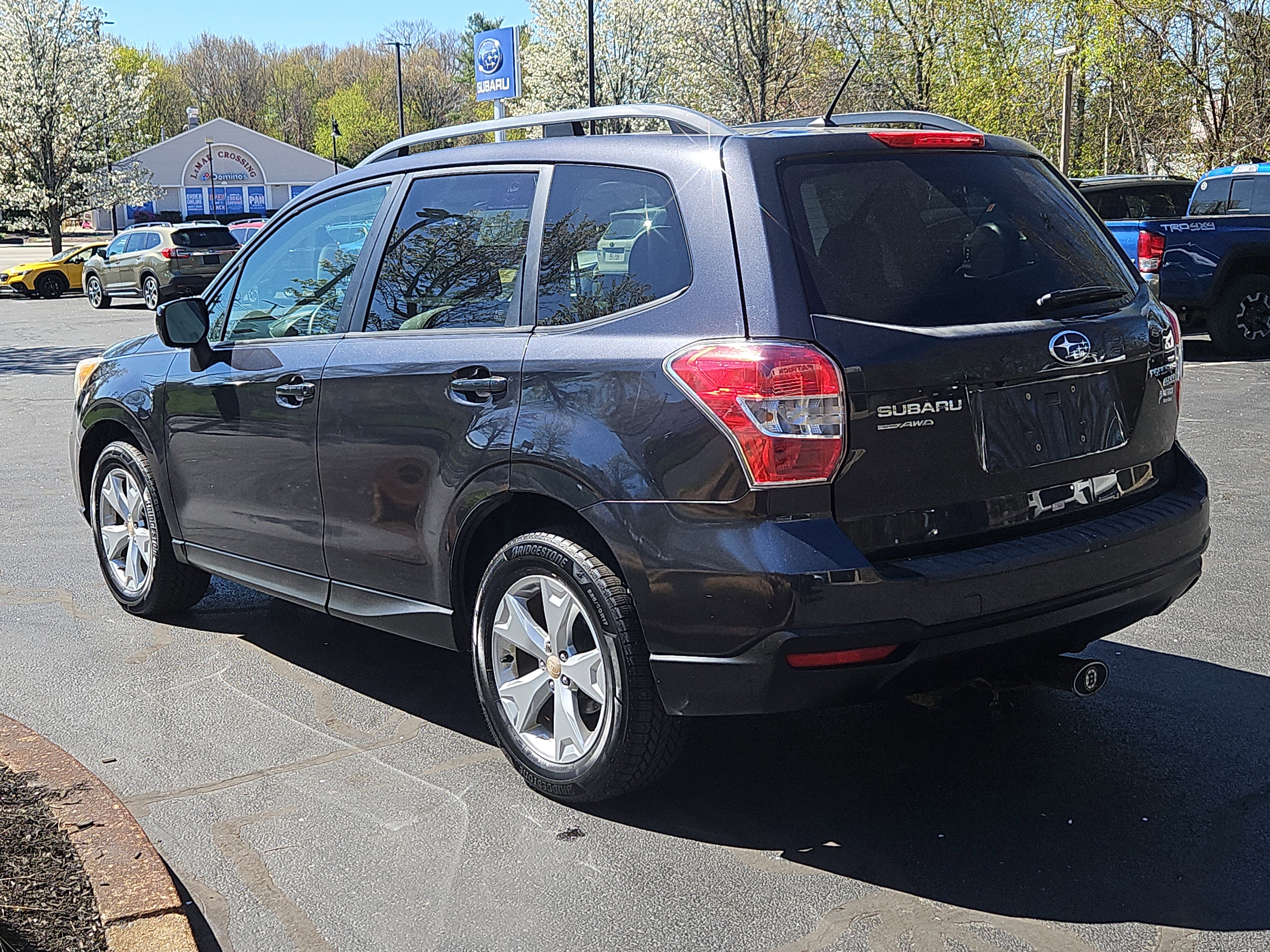 Used 2015 Subaru Forester 2.5i Premium w/ All-Weather Package AWD/4WD image 23