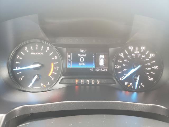 Used 2019 Ford Explorer XLT image 31