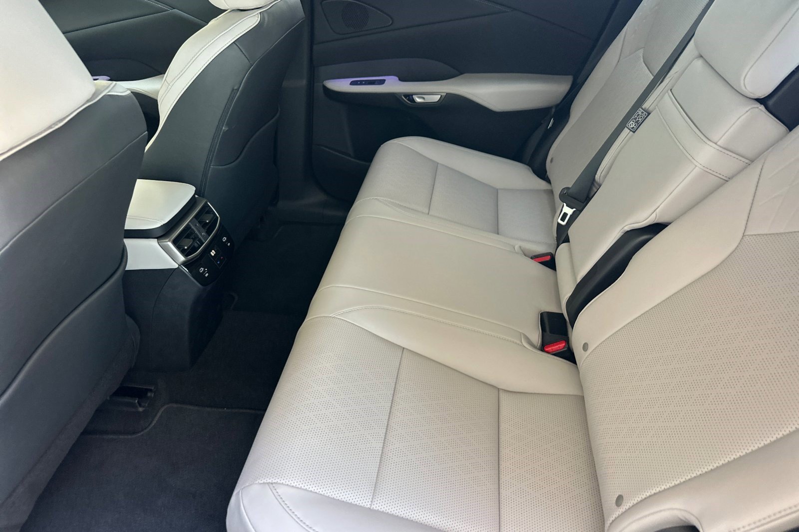 New 2026 Lexus RX 350 FWD image 19