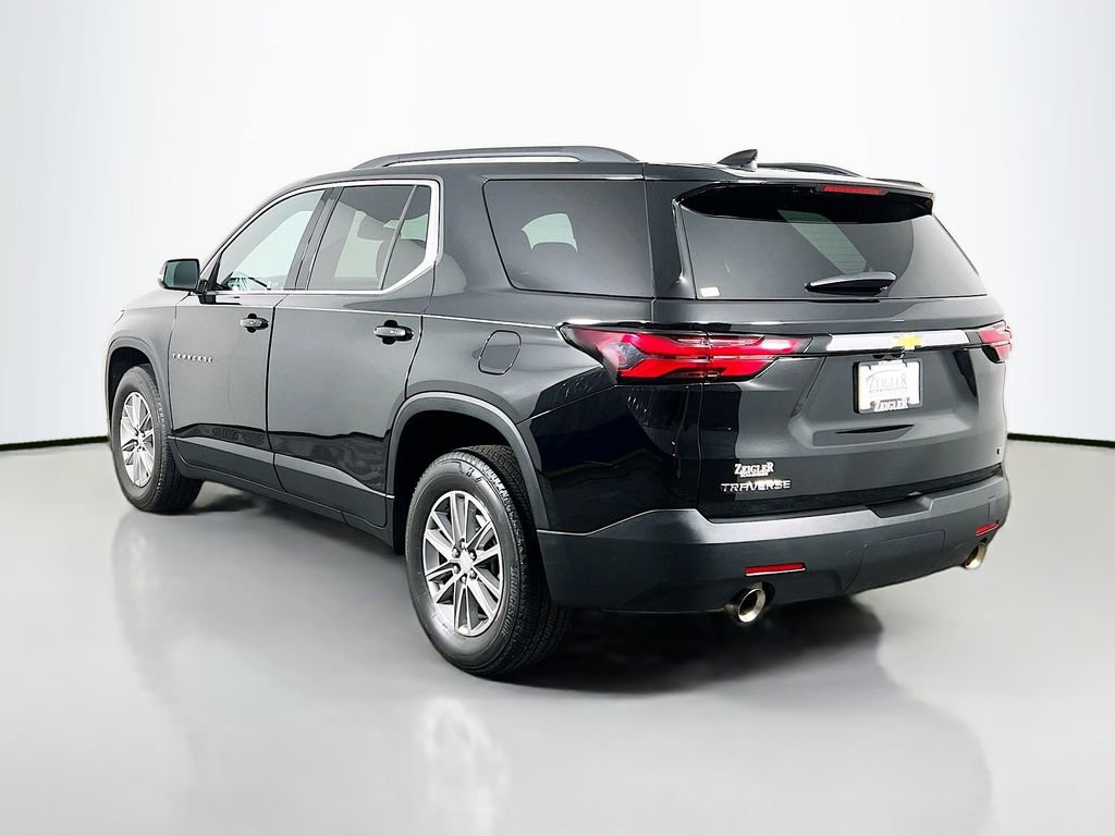 Used 2023 Chevrolet Traverse LT w/ LPO, Floor Liner Package FWD image 7