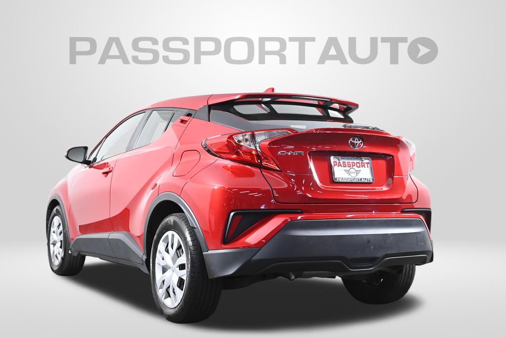 Used 2020 Toyota C-HR LE image 7