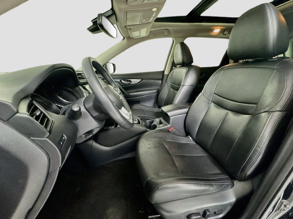 Used 2020 Nissan Rogue SL w/ Premium Package AWD/4WD image 12