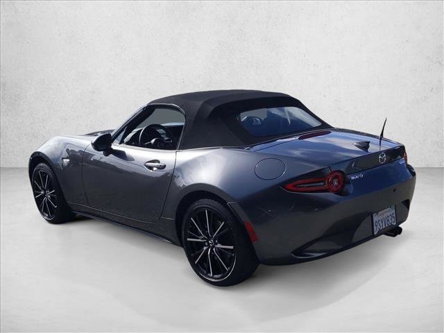Used 2025 MAZDA MX-5 Miata Grand Touring RWD image 8