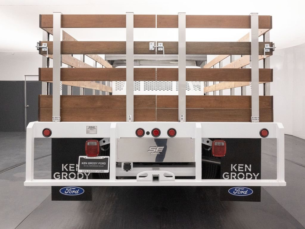 New 2026 Ford F550 2WD SuperCab Super Duty image 7