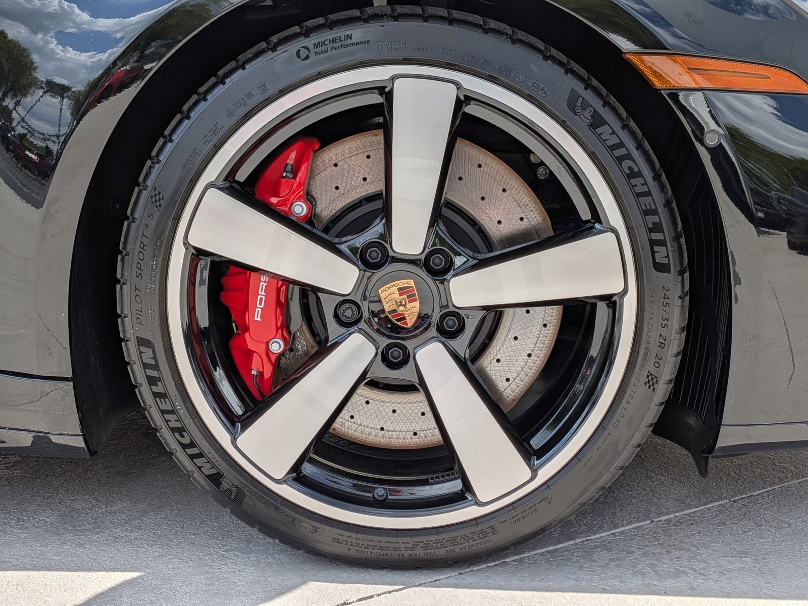 New 2026 Porsche 911 Carrera 4S image 30