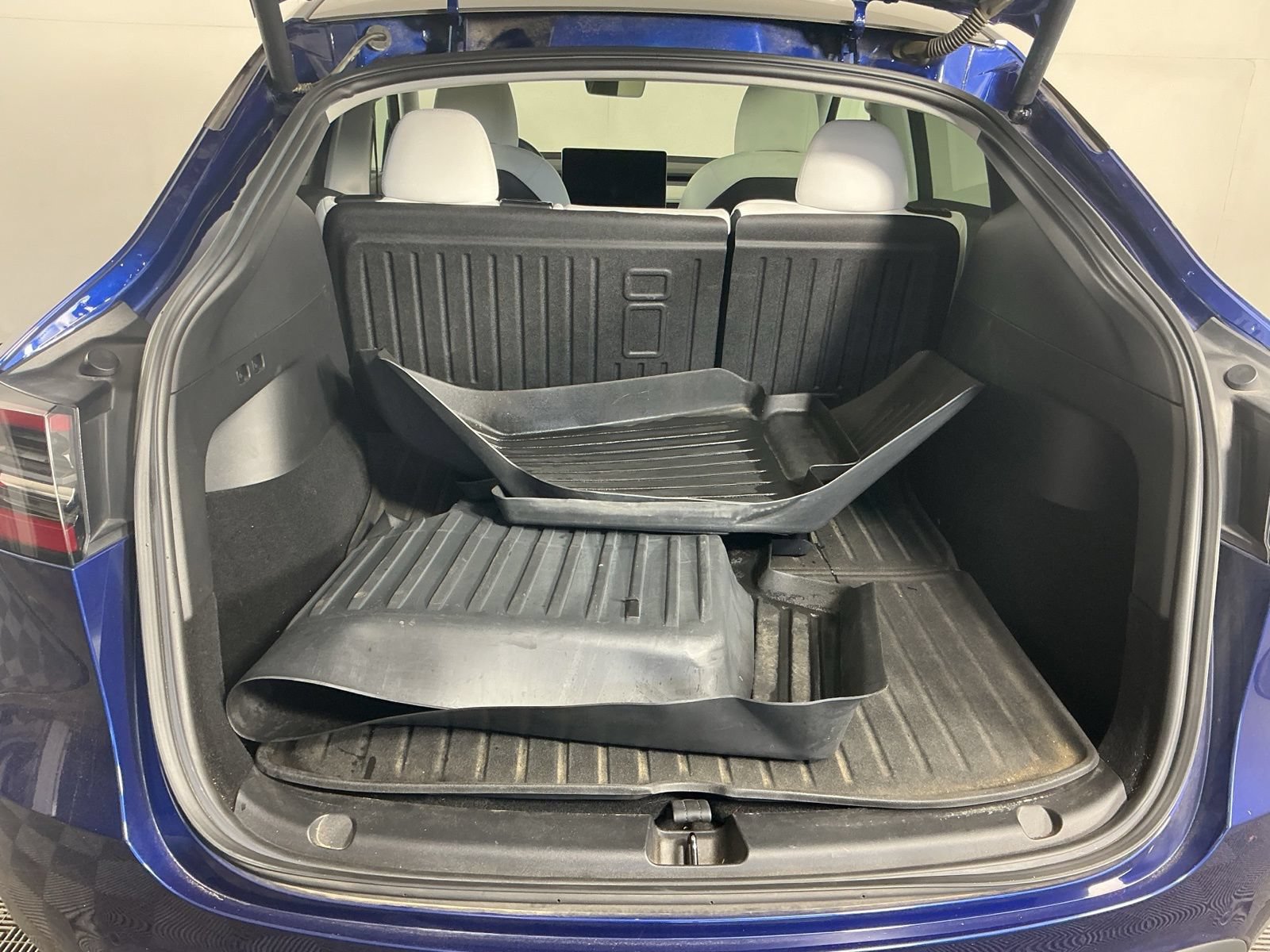 Used 2021 Tesla Model Y Performance AWD/4WD image 18