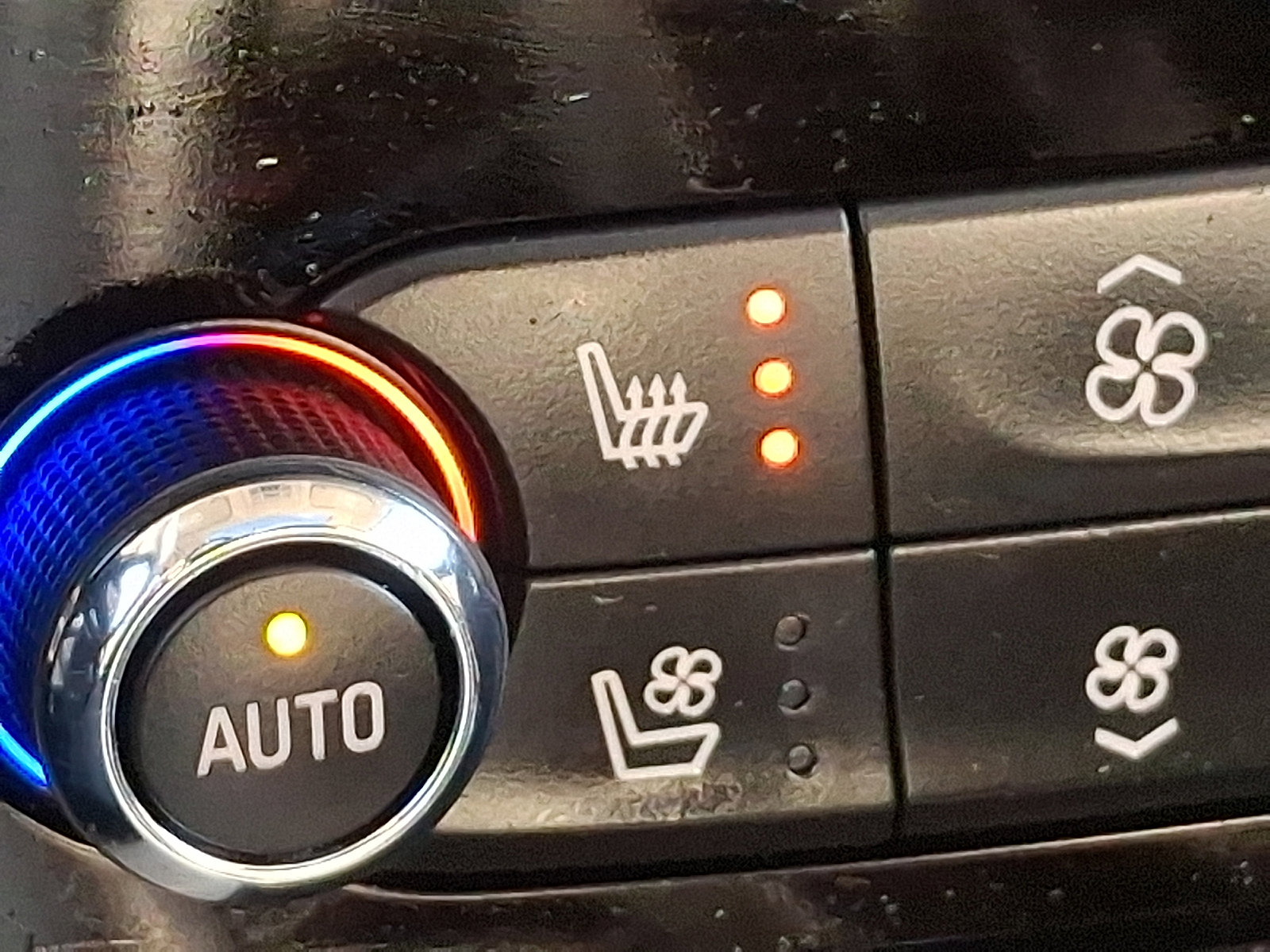 Certified 2023 Buick Enclave Premium w/ Experience Buick Package image 24