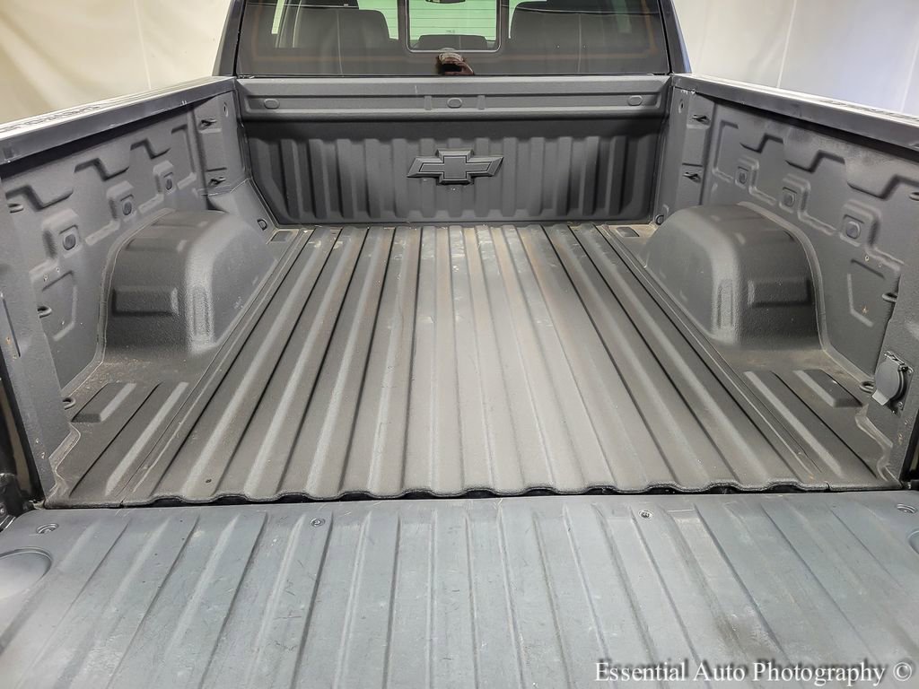Used 2021 Chevrolet Silverado 1500 LT Trail Boss w/ Convenience Package II AWD/4WD image 22