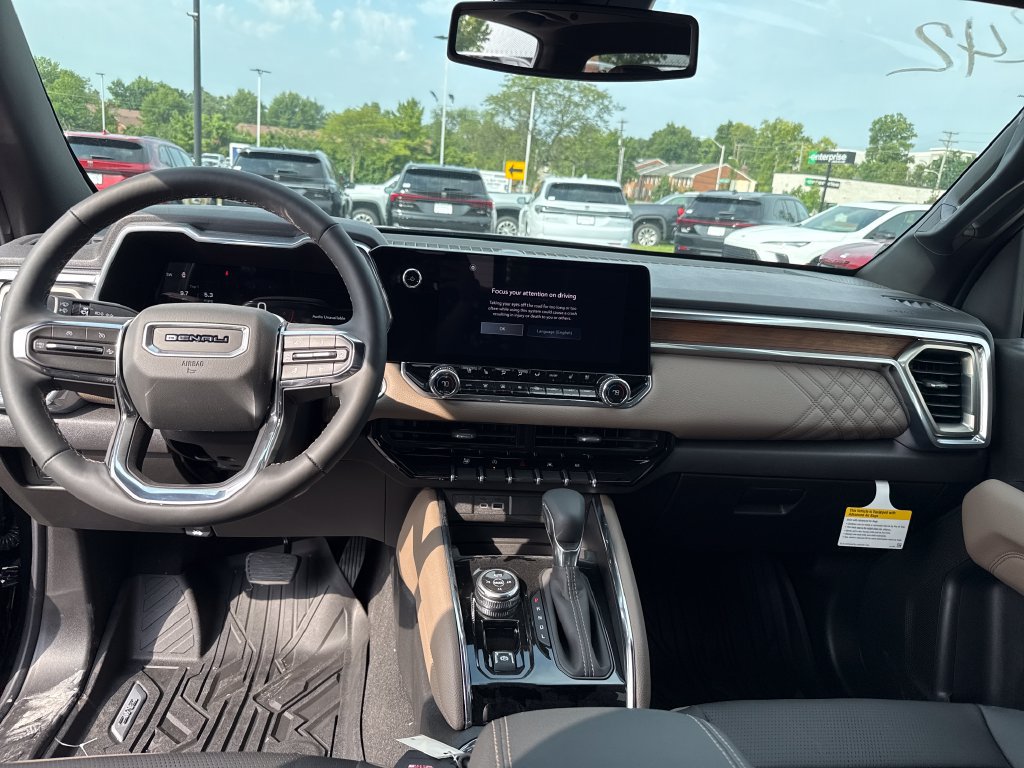 New 2026 GMC Canyon Denali w/ LPO, Denali Black Edition AWD/4WD image 15