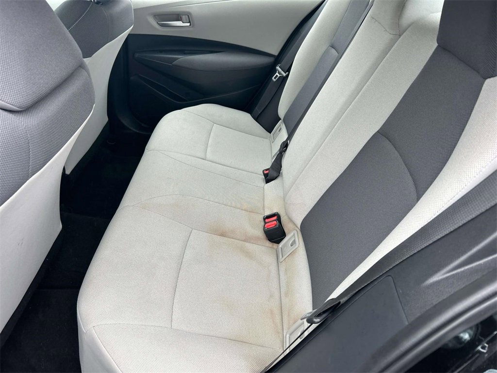 Used 2021 Toyota Corolla L image 17